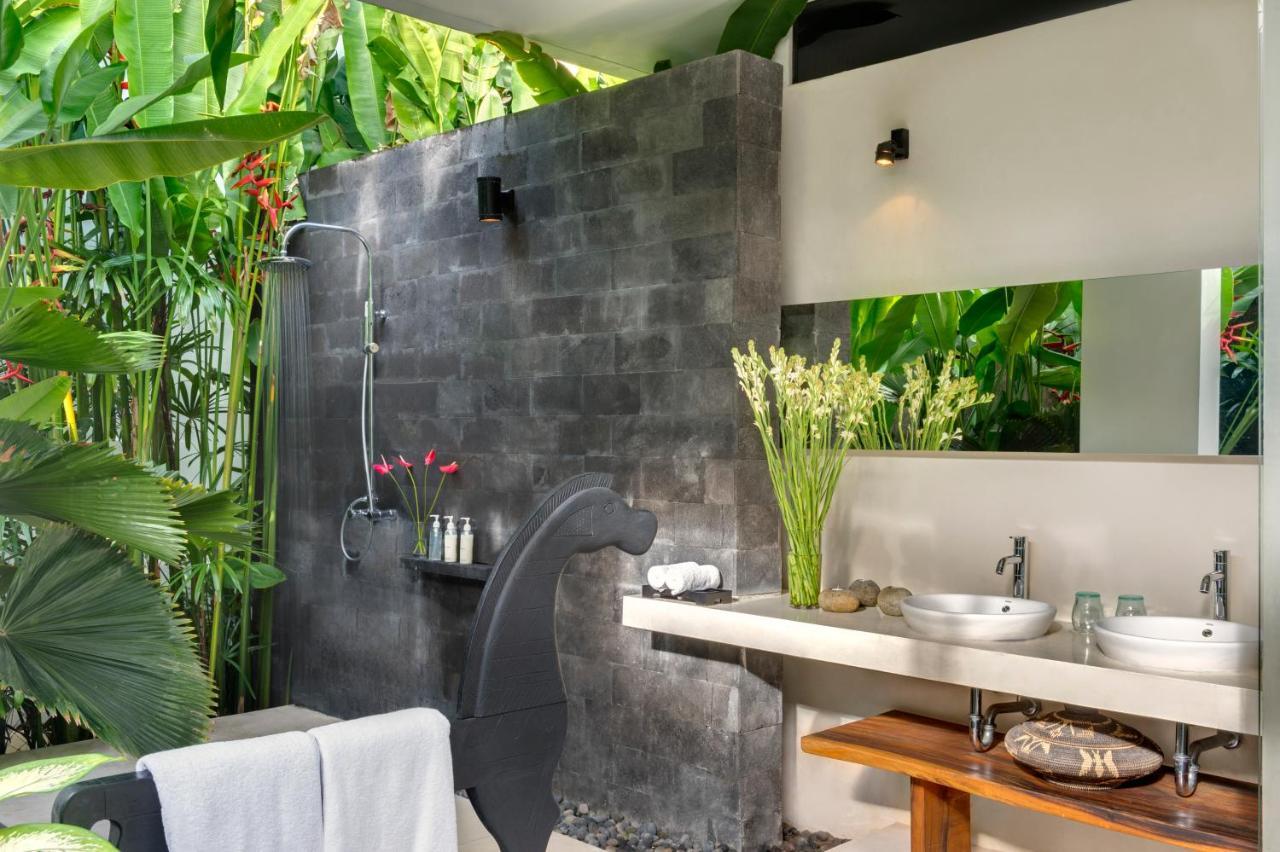 Villa Kavya - 8-Minute Walk From Berawa Beach Canggu Exterior foto